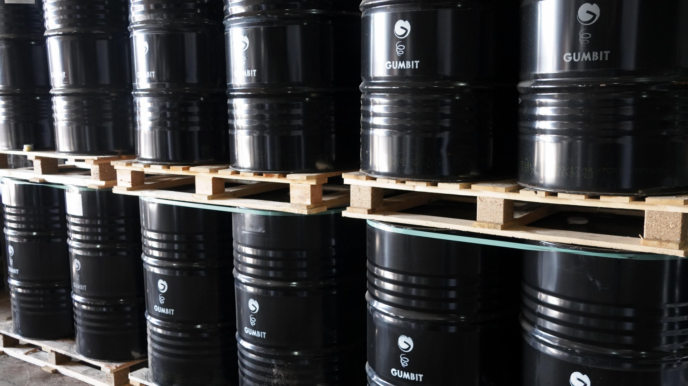 Полиуретановый клей «Гамбит М» в бочках 